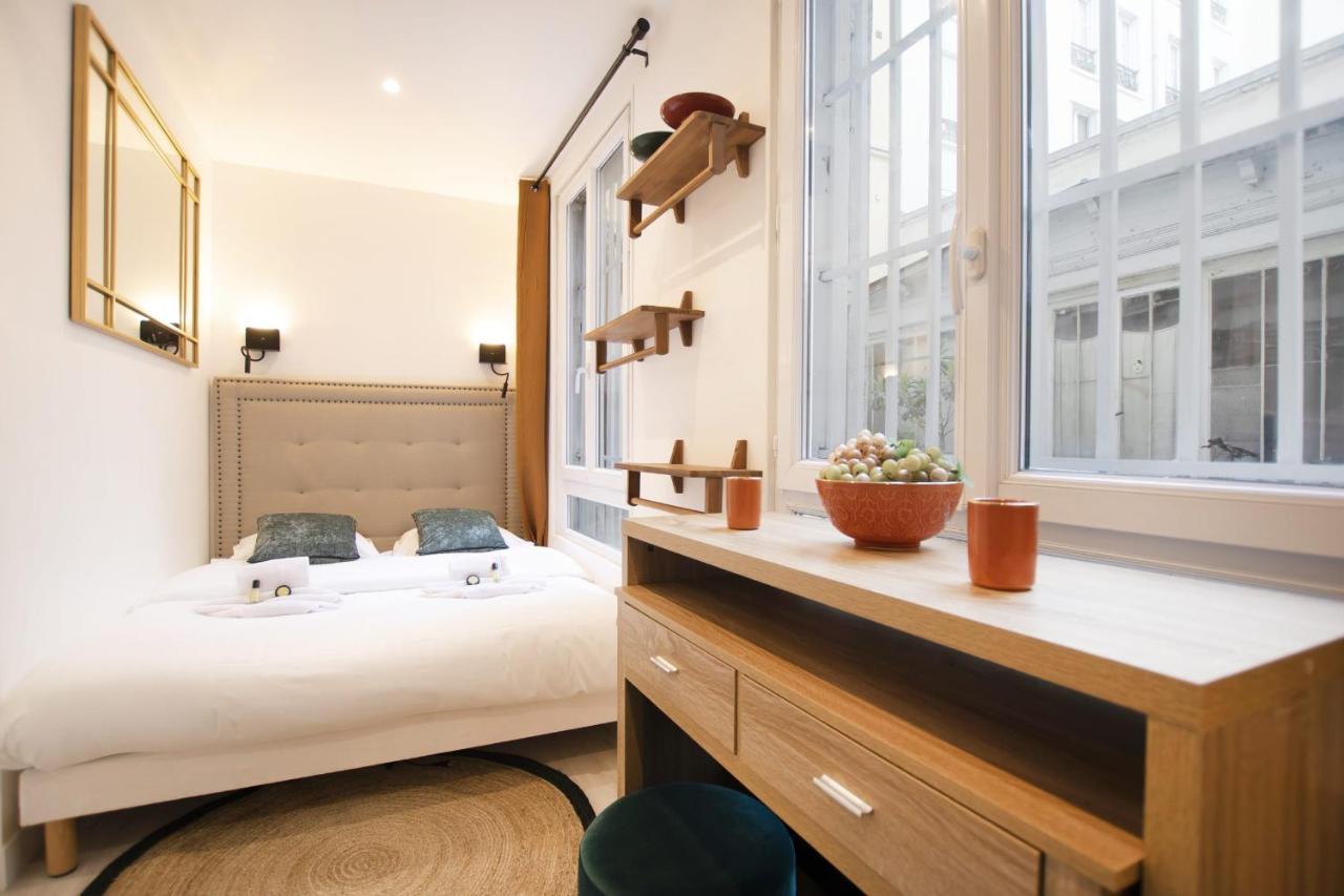Guestready - Studio With Jacuzzi In The 10 Th Apartment Paris Exterior photo